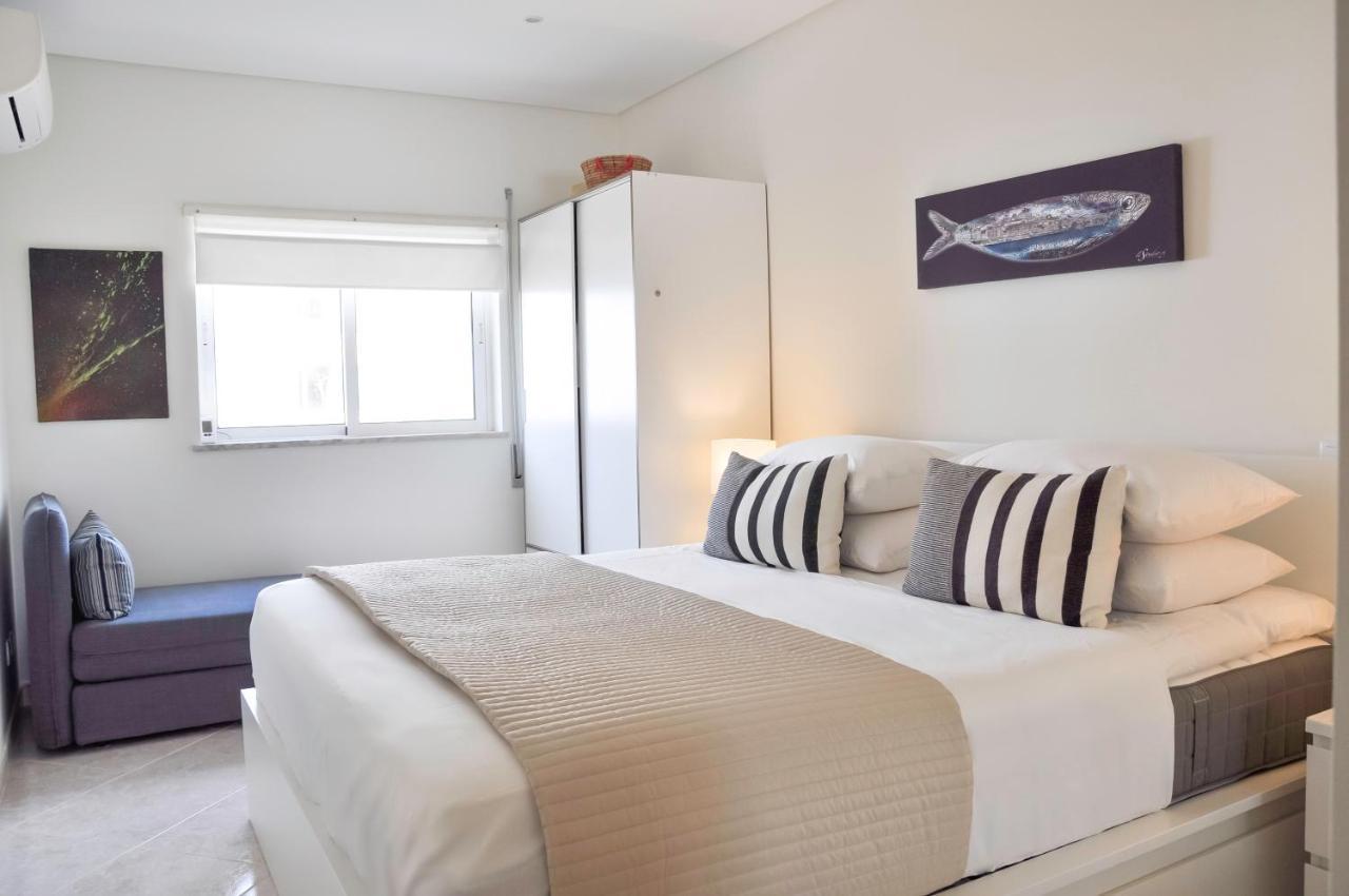 Lovelystay - 2Br Modern, Pool Access, Close To Marina & Beach クアルテイラ エクステリア 写真